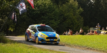 basarili-rallici-mutlulugunu-baskan-aydinla-paylasti.jpg