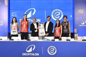 decathlon-eczacibasi-dynavit-kadin-voleybol-takiminin-teknik-sponsoru-oldu.jpg