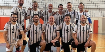 ege-universitesi-voleybol-takimi-finale-yukseldi.jpg