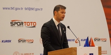 erhan-erturk-ikinci-kez-baskanliga-secildi.jpg