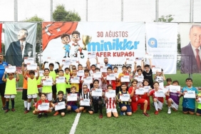 minikler-zafer-turnuvasinda-eglence-dolu-anlar-yasadi.jpg