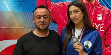 osmangazili-taekwondocu-turkiye-ikincisi-oldu.jpg