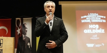 beylikduzunde-29-ekim-ve-ataya-saygi-satranc-turnuvasina-yogun-ilgi.jpg