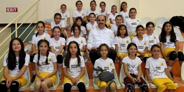 konya-buyuksehirin-28-ilcedeki-kis-spor-okullarinda-kayit-heyecani.jpg