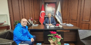 golcuk-belediyespor-antrenoru-zabit-pustuya-milli-gorev.jpg