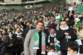 baskan-aydin-osmangazili-cocuklara-bursaspor-sevgisi-asiliyor.jpg