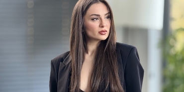 nur-bal-yeni-sarkisi-kalanim-ile-muzikseverlerle-bulustu.jpg