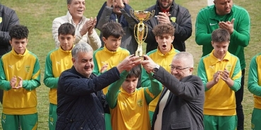 1966-edremitspor-mustafa-kemal-pasa-belediyesporu-3-2-maglup-etti.jpg