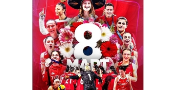 bein-sportsun-kadinlari-sahadan-ekrana-her-yerde.jpg