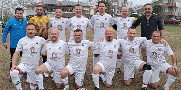 foca-belediye-masterler-1-akhisarspor-masterler-0.jpg