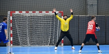 nilufer-belediyespor-ligde-emin-adimlarla-ilerliyor.jpg