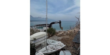 yat-yelken-kulubunden-baskan-topalogluna-tesekkur.jpg
