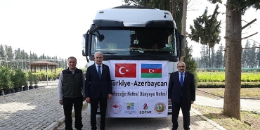 100-bin-fidan-kardes-ulke-icin-yola-cikti.jpg