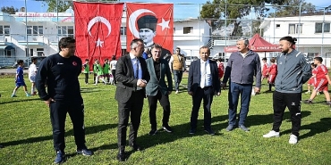 23-nisan-futbol-turnuvasi-basladi.jpg