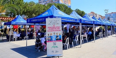 karabaglar-istihdam-gunleri-yogun-ilgi-gordu.jpg