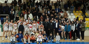 korfezin-incileri-play-offta-saha-avantajini-kapti.jpg