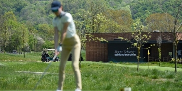 sahibinden-com-spora-destegini-golf-sahalarina-tasidi.jpg