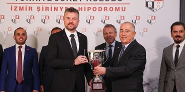 sirinyer-hipodromunda-buca-belediye-baskanligi-kosusu-heyecani.jpg