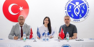 aydin-buyuksehir-belediyespor-ilarya-zararsizi-kadrosuna-katti.jpg