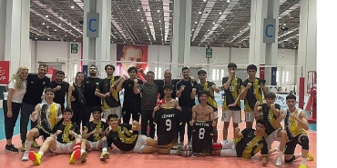 buyuksehir-belediyespor-voleybolda-son-8de.jpg