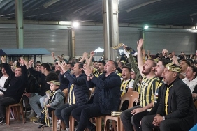 fenerbahcenin-avrupa-zaferi-dev-ekranda-izlendi.jpg