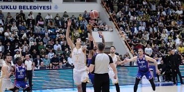 konya-buyuksehir-belediyespor-yari-finalde.jpg