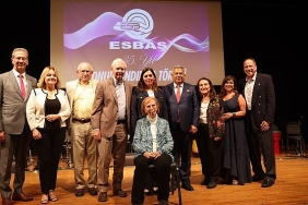 esbas-kuruculara-saygi-ve-minnetle-35-yilini-kutladi.jpg