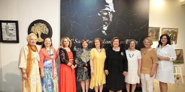 sanatin-isiginda-9-cumhuriyet-kadini-ressamdan-anlamli-sergi.jpg