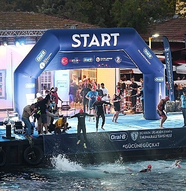 oral-b-avrupa-asya-triatlon-sampiyonasi.jpg
