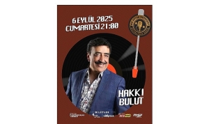 ustalara-vefa-sahnesinin-bu-yil-onur-konugu-hakki-bulut.jpg