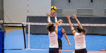 aydin-buyuksehir-belediyespor-hazirlik-macinda-ilbanki-maglup-etti.jpg