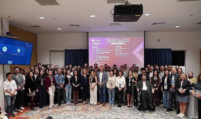 alternatif-bank-ve-microsoft-turkiyenin-duzenledigi-yapay-zekanin-gucuyle-engelsiz-bankacilik-hackathonunun-kazananlari-belli-oldu.jpg