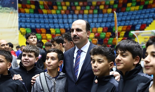 baskan-altay-2025te-amator-spor-kuluplerimize-144-milyon-lira-ayni-ve-nakdi-destekte-bulunduk.jpg