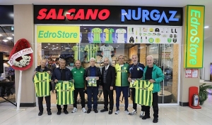 edremitspor-taraftar-magazasi-edrostore-hizmete-acildi.jpg