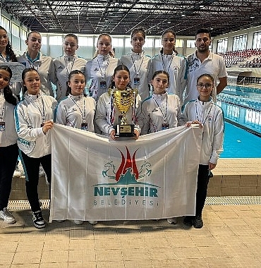 nevsehir-belediyesi-u16-kadin-sutopu-takimi-cumhuriyet-kupasinda-3-oldu.jpg