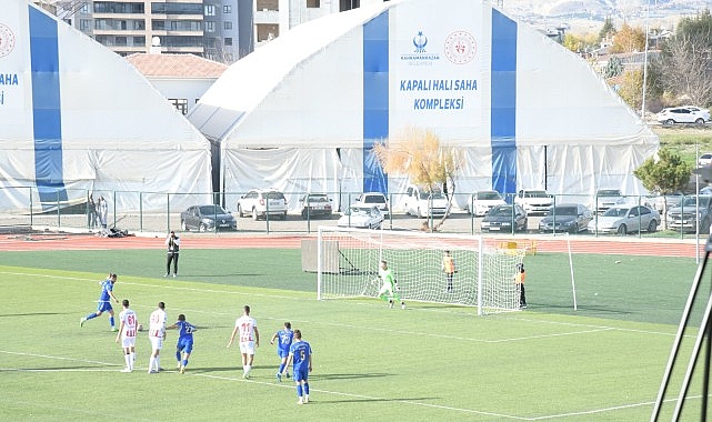 belediyespor-evinde-ustunlugunu-koruyamadi.jpg