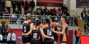 eczacibasi-dynavit-nilufer-belediyespor-ekere-konuk-oldu.jpg