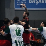 nilufer-belediyespor-hentbolda-farkli-kazandi.jpg