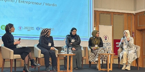 turkiyedeki-multeci-ve-yerel-kadin-girisimcilerin-ekonomik-hayata-katiliminin-artirilmasi-amaciyla-gerceklestirilen-projede-465-kadina-ulasildi.jpg