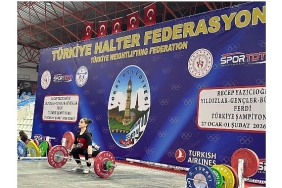 hatice-kizmaz-nevsehir-tarihinde-ilk-halter-sem-sporcusu-oldu.jpg