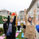 gulsah-durbay-kadin-danisma-merkezinde-yoga-heyecani.jpg