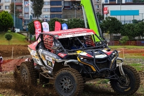 trabzon-offroad-yarisinda-alver-ve-oguz-zirvede.jpg