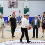 baskan-erkan-aydindan-basketbola-tam-destek.jpg