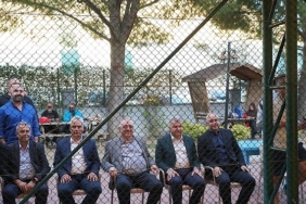 Edremit Belediyesi Cumhuriyet Kupası Halı Saha Turnuvası başladı