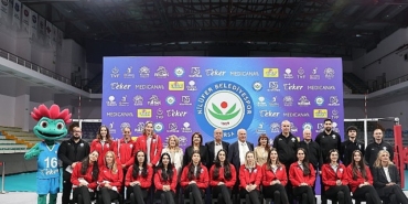 Nilüfer Belediyespor Eker Voleybol Takımı yeni sezona hazır