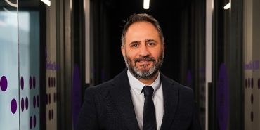 Sonbaharda iş yerlerinde de yaprak dökümü yaşanıyor
